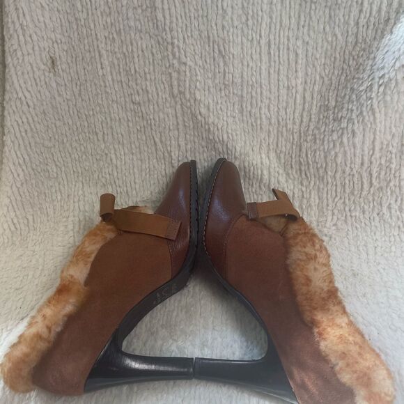 MATISSE BRN SUEDE&LEATHER CAP TOE HEELS SHEEPSKIN TRIM SHOES Rubber soles SZ8.5M - Picture 6 of 10